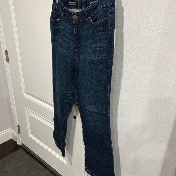 Lee Modern Series Dark Wash Curvy Fit Bootcut Jeans Size 16W Denim Flattering - Picture 3 of 11